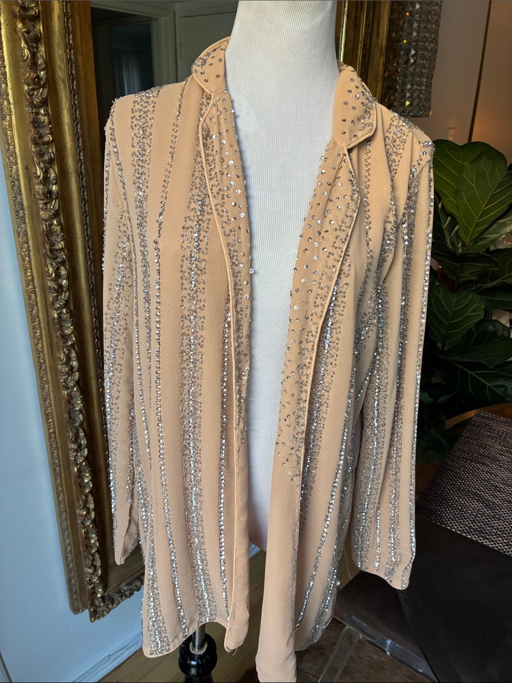 Ottod’ame tresor Beaded Open Front beige  blazer size 4  nwt